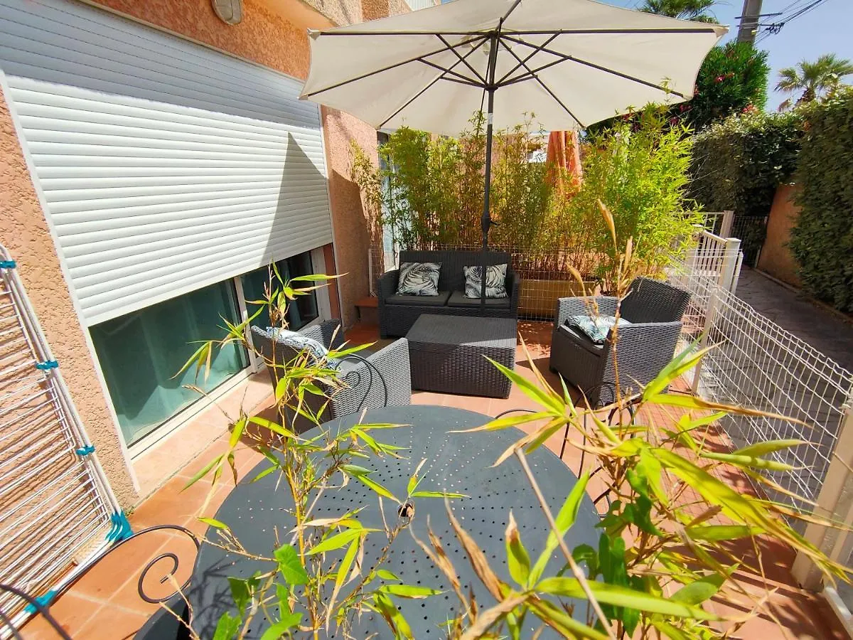 A 500 M Bord De Mer Giens Hyeres Apartment
